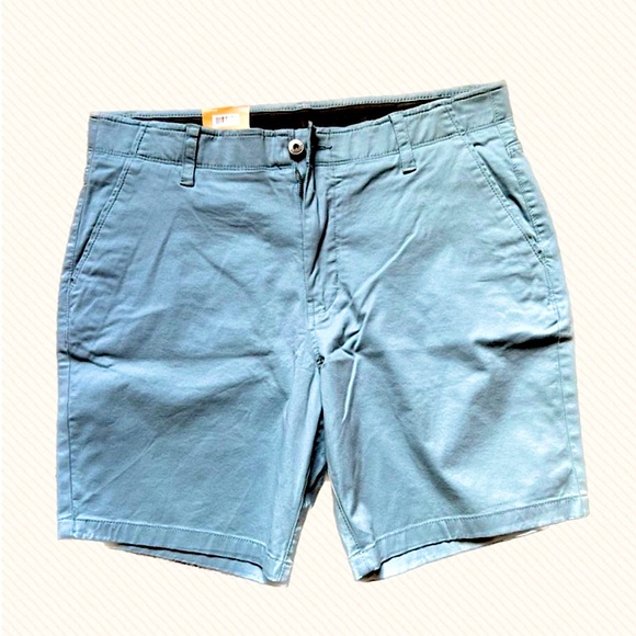 😎Denver Hayes😎 BRAND NEW😎NWT👍🏼Light Blue Chino Shorts Size 34x8 - Picture 2 of 9